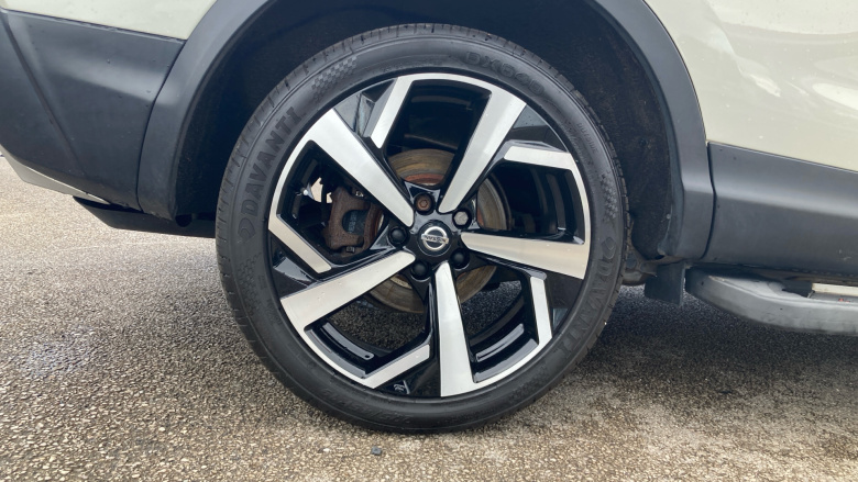 Nissan Qashqai 1.5 dCi 115 Tekna 5dr Diesel Hatchback